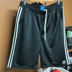 Adidas gauchos new